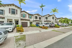 23142 SW 127th Pl, Miami, FL 33170 - Photo 1