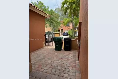 15242 SW 30th Ter #15242, Miami, FL 33185 - Photo 5