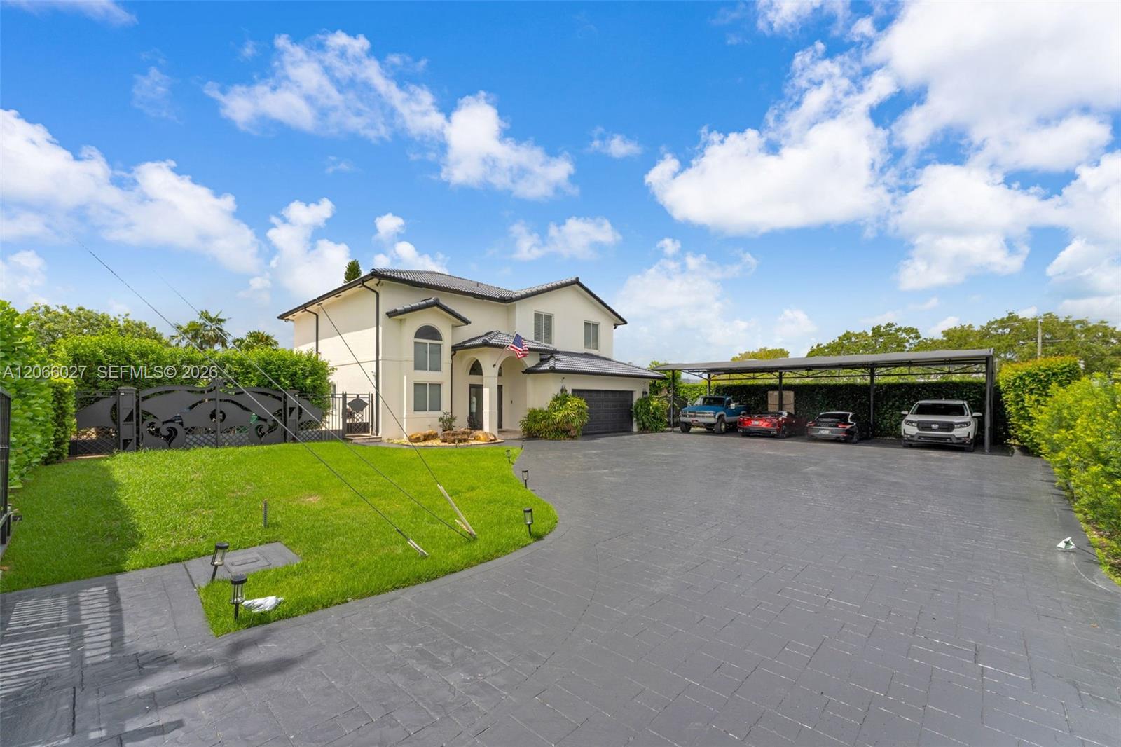 14380 SW 36th St - 14380 SW 36th St, Miami, FL 33175 Luxury Property | Jose Angel Pina