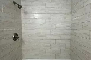 840 NE 17th Terrace, Fort Lauderdale, FL 33304 - Photo 23