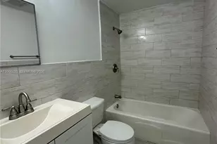 840 NE 17th Terrace, Fort Lauderdale, FL 33304 - Photo 19