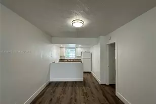 840 NE 17th Terrace, Fort Lauderdale, FL 33304 - Photo 3