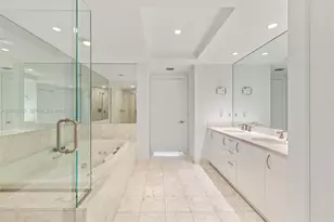 1331 Brickell Bay Dr, Miami, FL 33131 - Photo 23