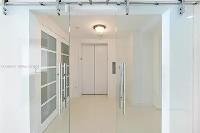 1331 Brickell Bay Dr #4107, Miami, FL 33131 - Photo 5