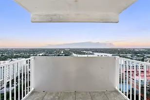 1360 S Ocean Blvd, Pompano Beach, FL 33062 - Photo 31
