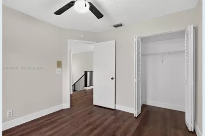 587 NW 38th Ave, Deerfield Beach, FL 33442 - Photo 27