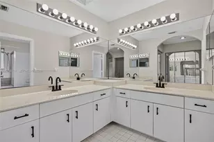 587 NW 38th Ave, Deerfield Beach, FL 33442 - Photo 19