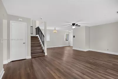 587 NW 38th Ave, Deerfield Beach, FL 33442 - Photo 11