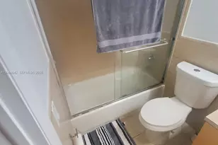 7151 Miami Lakes Dr, Miami Lakes, FL 33014 - Photo 19