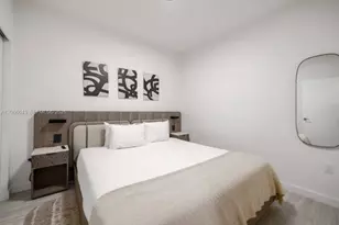580 72nd St, Miami Beach, FL 33141 - Photo 9