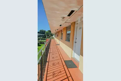 3800 SW 102nd Ave #221, Miami, FL 33165 - Photo 1