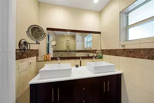 912 NE 9th Ct, Pompano Beach, FL 33060 - Photo 39