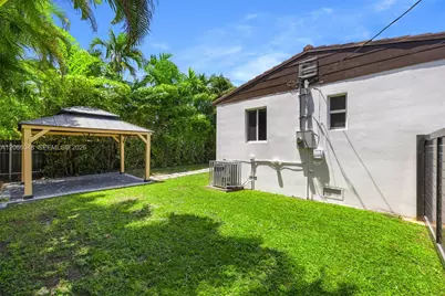 3210 SW 19th Ter, Miami, FL 33145 - Photo 51