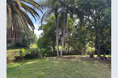 11907 Jennifer Way, Cooper City, FL 33026 - Photo 25