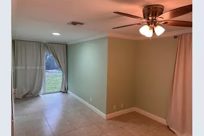 11907 Jennifer Way, Cooper City, FL 33026 - Photo 11