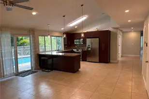 11907 Jennifer Way, Cooper City, FL 33026 - Photo 5