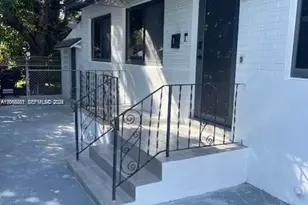 910 SW 8th Ave, Miami, FL 33130 - Photo 1