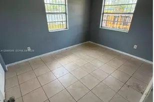 1693 NW 8th Ave, Florida City, FL 33034 - Photo 5