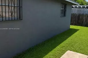 1693 NW 8th Ave, Florida City, FL 33034 - Photo 11