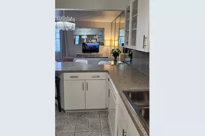 100 Lincoln Rd #616, Miami Beach, FL 33139 - Photo 3