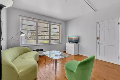 736 12th St #5, Miami Beach, FL 33139 - Photo 5