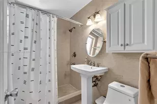 736 12th St, Miami Beach, FL 33139 - Photo 9