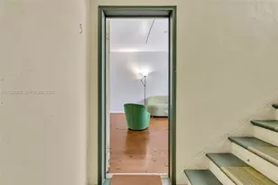 736 12th St, Miami Beach, FL 33139 - Photo 15