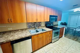 7501 E Treasure Dr, North Bay Village, FL 33141 - Photo 9