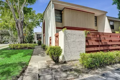 2999 Lakewood Ln, Hollywood, FL 33021 - Photo 1