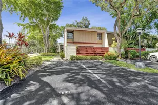 2999 Lakewood Ln, Hollywood, FL 33021 - Photo 49