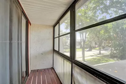 2999 Lakewood Ln, Hollywood, FL 33021 - Photo 17