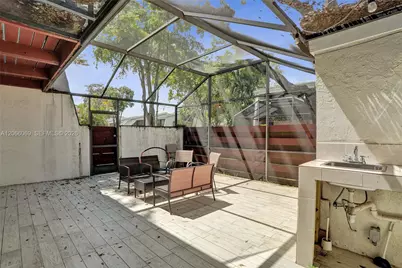 2999 Lakewood Ln, Hollywood, FL 33021 - Photo 37