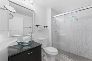 185 SE 14th Terrace, Miami, FL 33131 - Photo 19