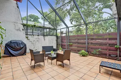 3003 Lakewood Ln, Hollywood, FL 33021 - Photo 1