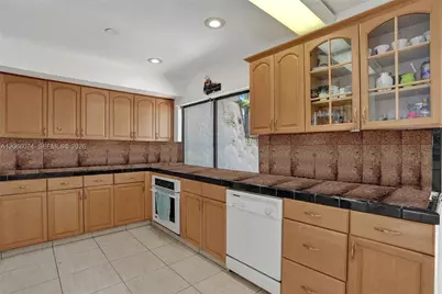 3003 Lakewood Ln, Hollywood, FL 33021 - Photo 7