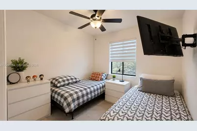 5404 SW 14th Ct #5404, North Lauderdale, FL 33068 - Photo 7