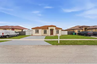 13243 SW 252nd Ln, Homestead, FL 33032 - Photo 3
