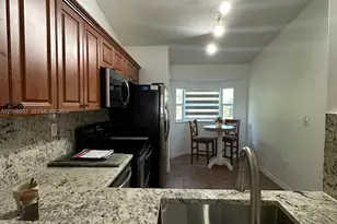 2920 SE 12th Rd, Homestead, FL 33035 - Photo 11