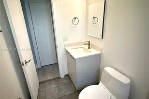 710 Meridian Ave, Miami Beach, FL 33139 - Photo 3