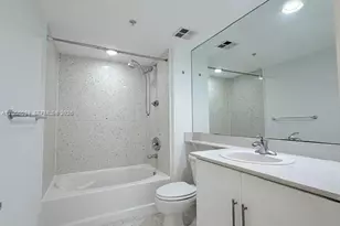 335 S Biscayne Blvd, Miami, FL 33131 - Photo 7