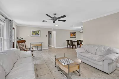 801 Ixora Ln, Plantation, FL 33317 - Photo 7
