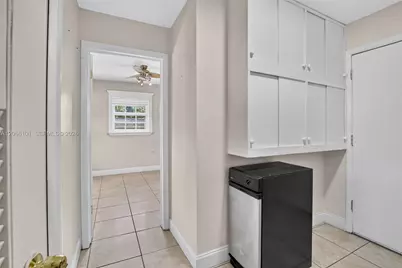 801 Ixora Ln, Plantation, FL 33317 - Photo 25