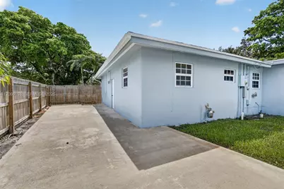 801 Ixora Ln, Plantation, FL 33317 - Photo 35