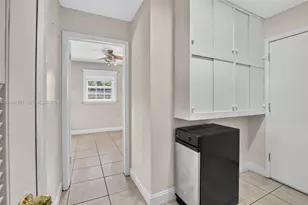 801 Ixora Ln, Plantation, FL 33317 - Photo 29