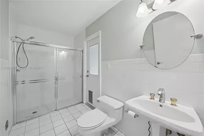 7605 SW 147th St, Palmetto Bay, FL 33158 - Photo 23