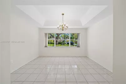 7605 SW 147th St, Palmetto Bay, FL 33158 - Photo 7