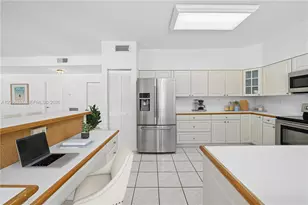 7605 SW 147th St, Palmetto Bay, FL 33158 - Photo 19