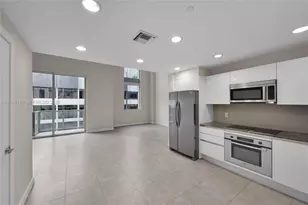 1060 Brickell Ave, Miami, FL 33131 - Photo 1
