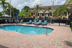 141 NW 2nd Ave, Hallandale Beach, FL 33009 - Photo 35