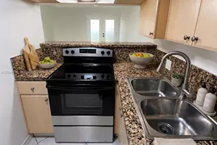 12605 SW 91st St, Miami, FL 33186 - Photo 7